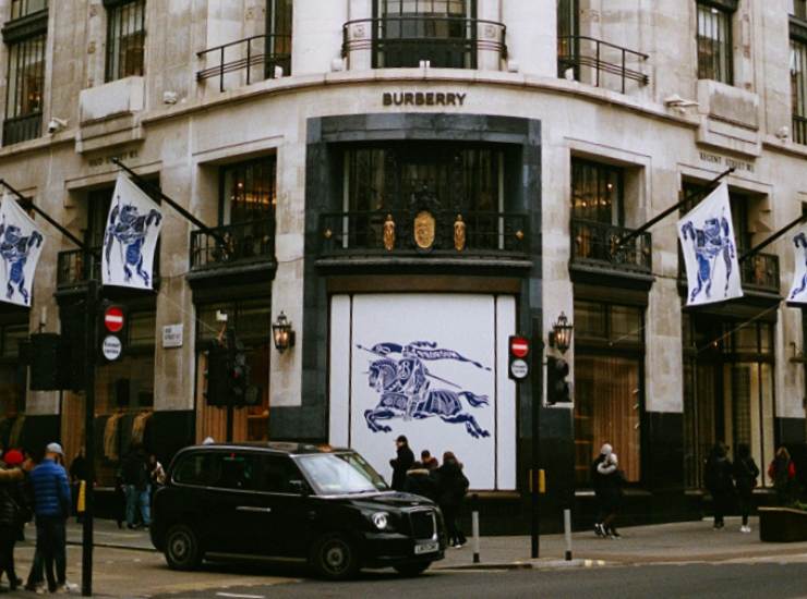 Burberry a Londra (pexels.com) - circuitolavoro.it