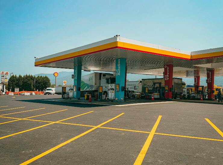 Carburante auto (pexels.com) - circuitolavoro.it