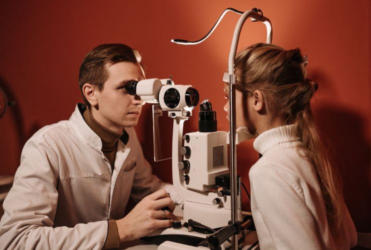 Cosa sappiamo sul nuovo farmaco e sulla maculopatia