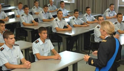 Concorsi per 400 Allievi Ufficiali per le Accademie Militari