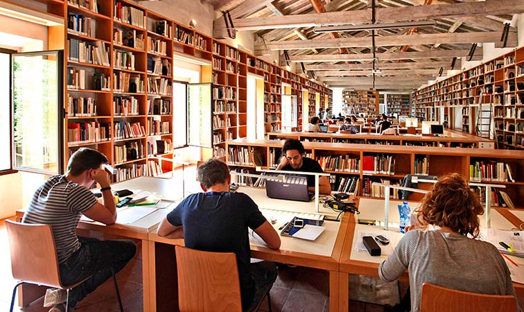 Concorsi Per 10 Amministrativi Università Di Bologna Circuito Lavoro