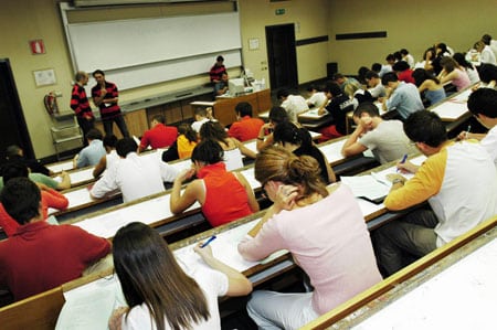 Universita di Parma: concorsi per Diplomati e Laureati