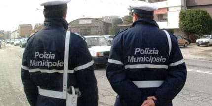 Selezione pubblica per 30 agenti di polizia municipale a Bacoli