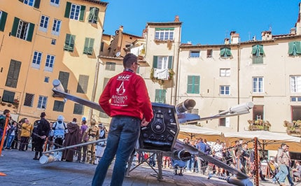 Lucca Comics 2016, Lavoro per centinaia di collaboratori