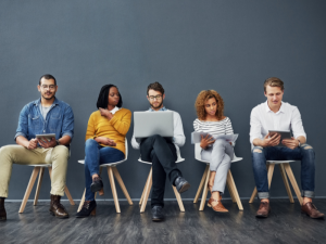 Lavori stagionali estivi, vitto e alloggio nello stipendio