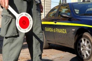 Posto di blocco Guardia di Finanza
