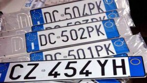 Targhe auto italiane
