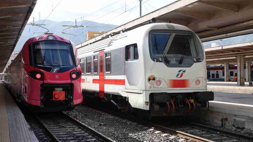 Assunzioni Trenitalia: annunciate le posizioni aperte | Come fare domanda e qual è la scadenza per presentarla