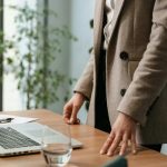 Il tuo capo è costretto a darti più soldi (pexels.com) - circuitolavoro.it