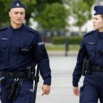 due poliziotti