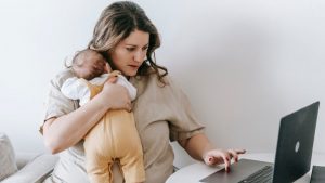 Come funziona il Bonus mamma